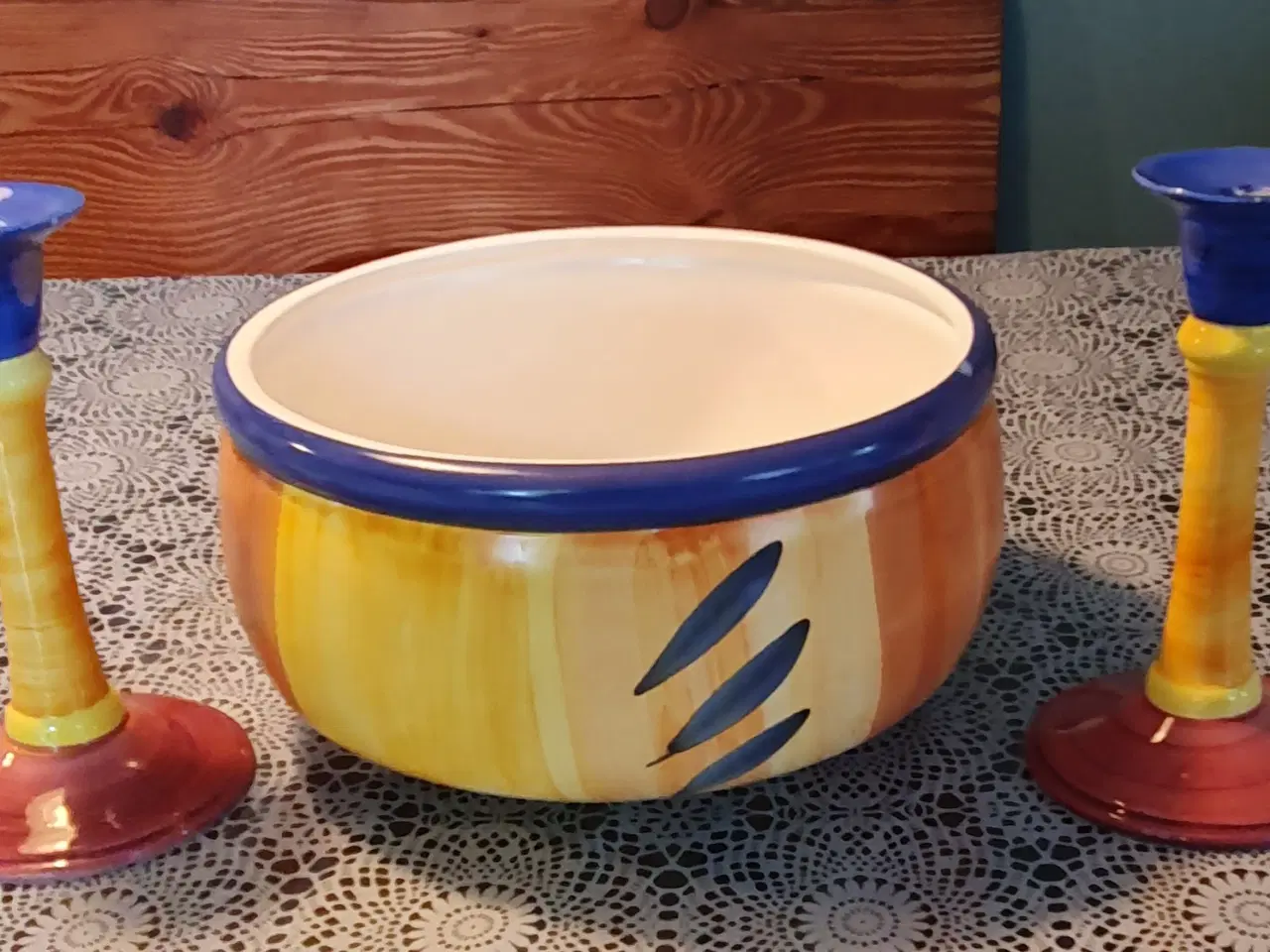Billede 3 - Keramik skål original KIKI design med blomstermoti
