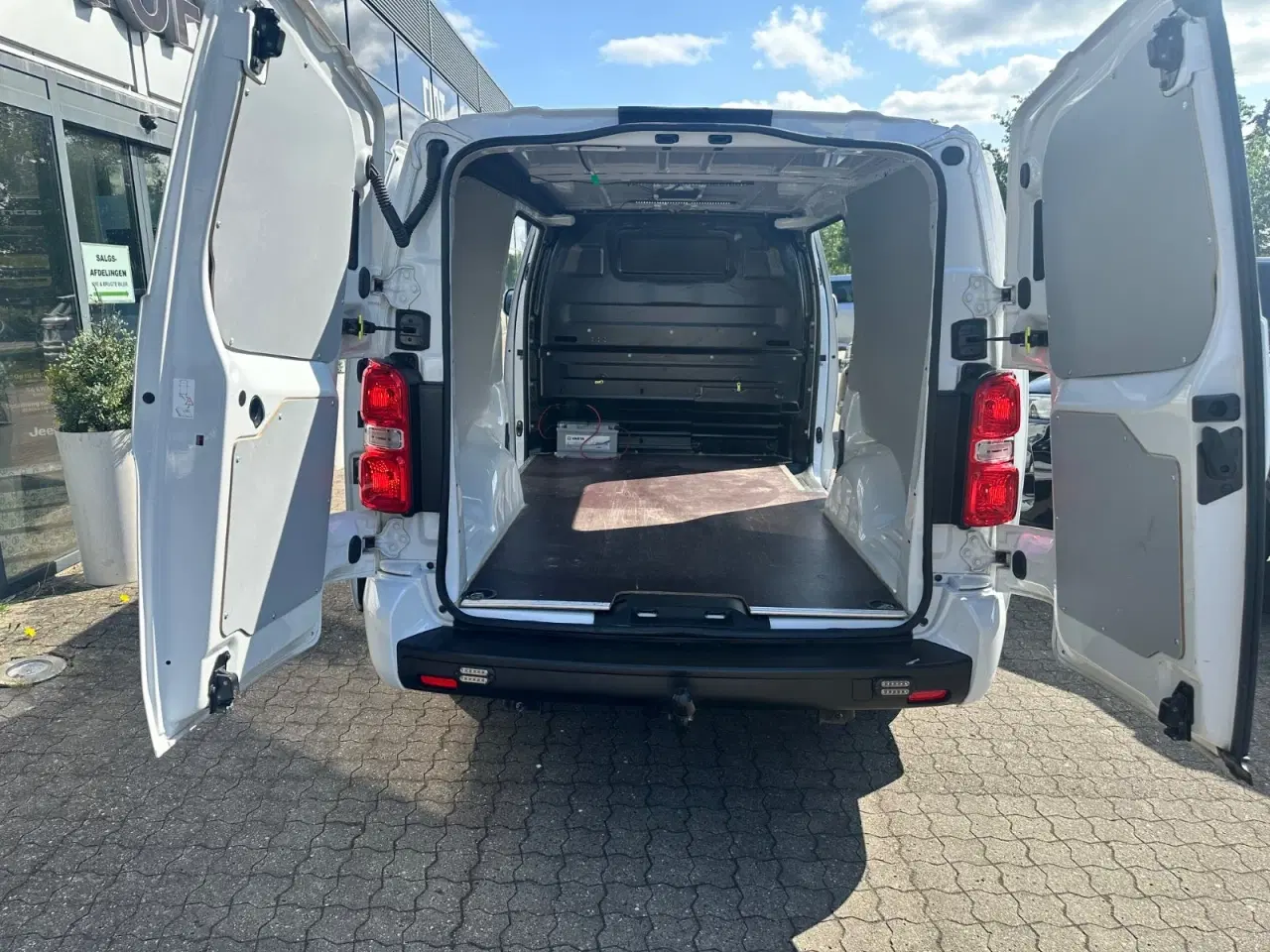 Billede 10 - Citroën Jumpy 2,0 BlueHDi 145 L3 MasterLine EAT8