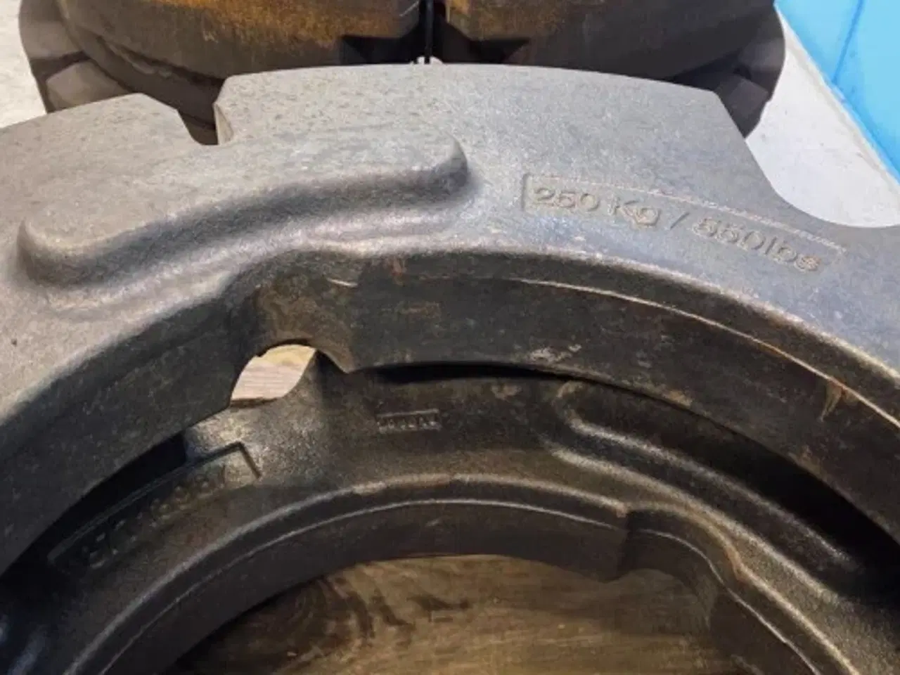 Billede 3 - New Holland T7.315 Hjulvægtsæt 48043821