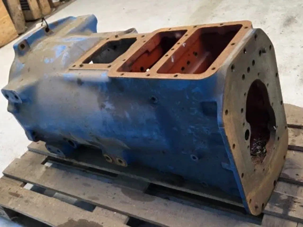 Billede 12 - Ford 8210 Gearkasse Hus E2NN7006EA