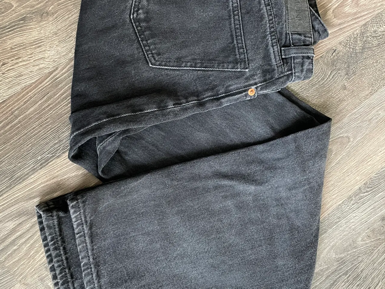 Billede 3 - Monki jeans str 27 sorte