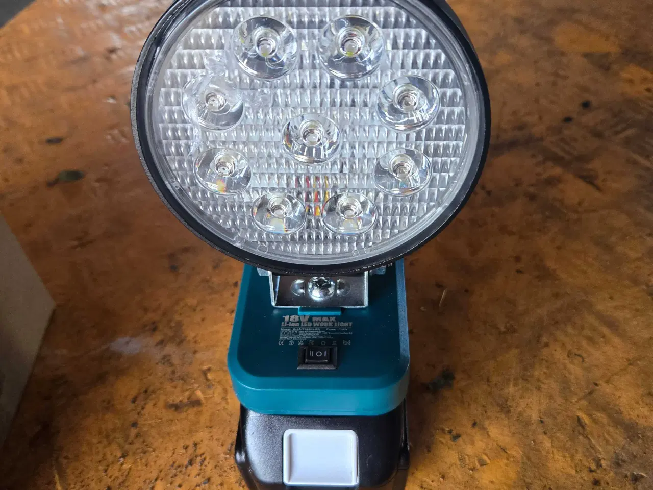 Billede 1 - Led lampe til Makita batterier 
