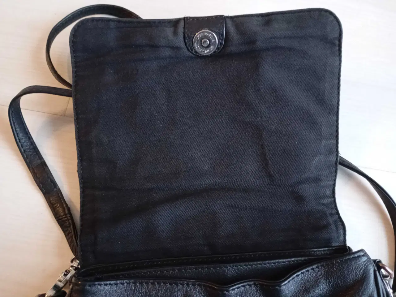 Billede 6 - Depeche dametaske 