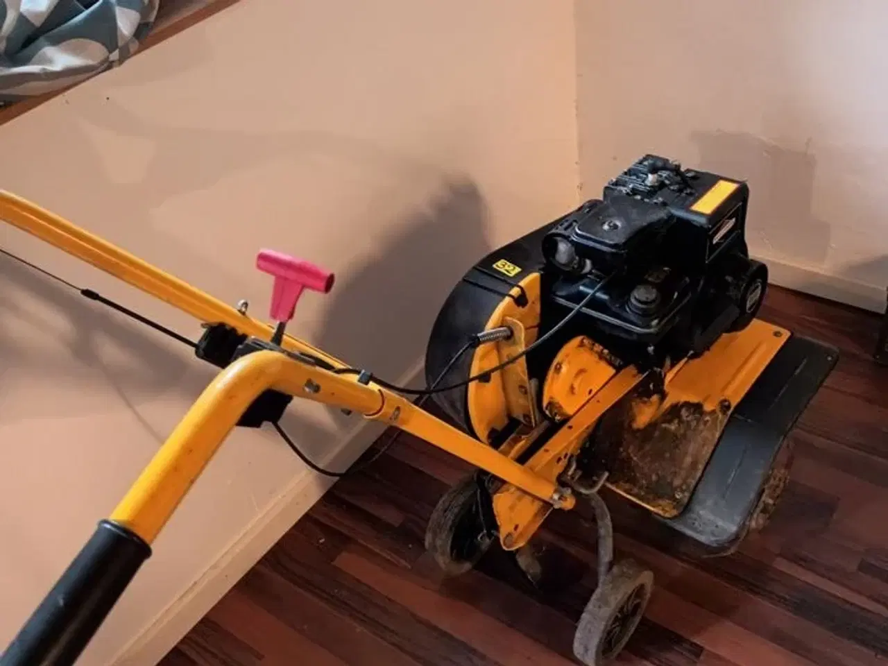 Billede 2 - Havefræser 3 HP TEXAS