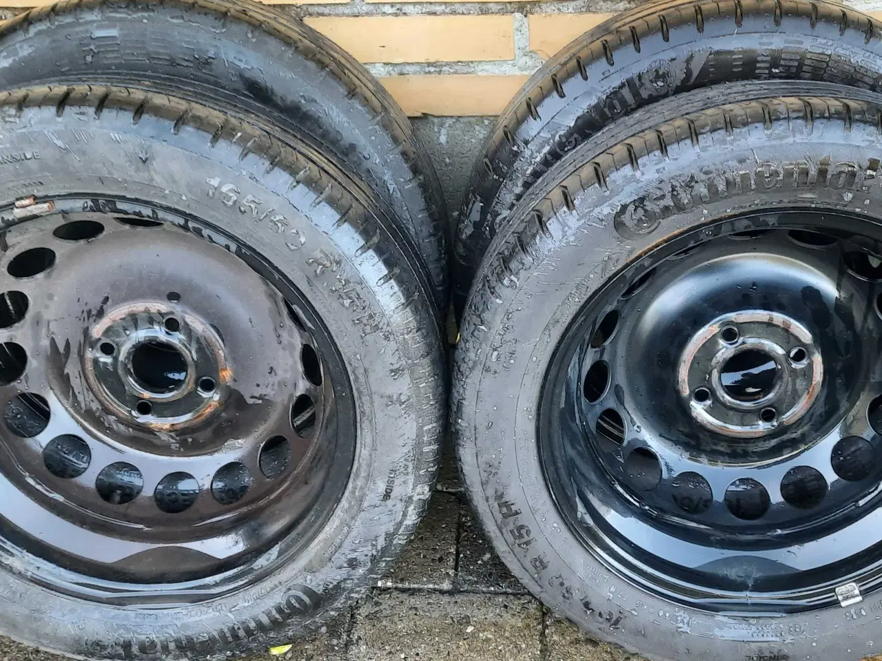 Billede 2 - 4 stk Continental sommerdæk med fælger, 165/60R/15