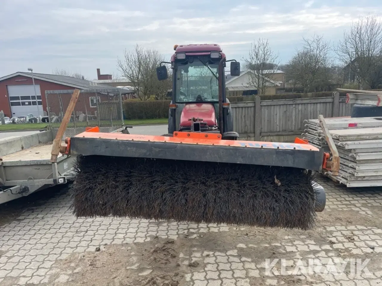 Billede 2 - Traktor Case JX1070N med kost