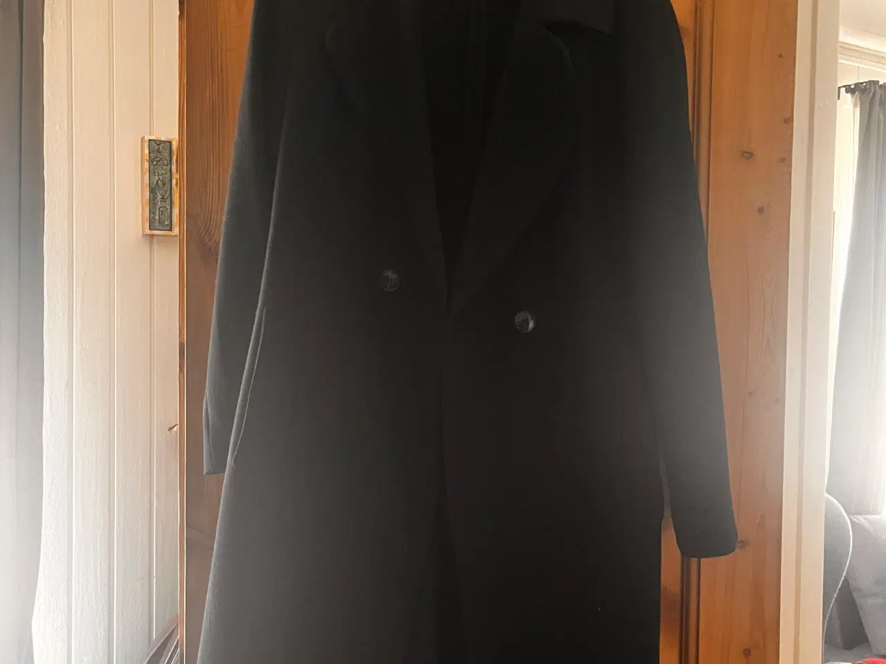 Billede 4 - Flot sort frakke