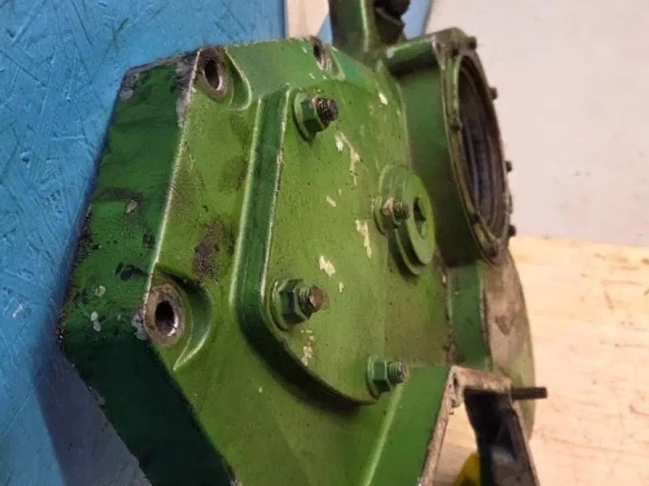 Billede 3 - John Deere 6125HZ001 Dæksel R131373