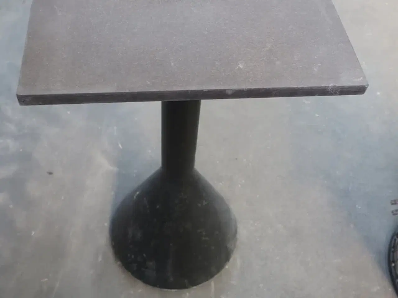 Billede 2 - 5 stk.  café, restraurant, have, terrasseborde. Design: HAY CONE