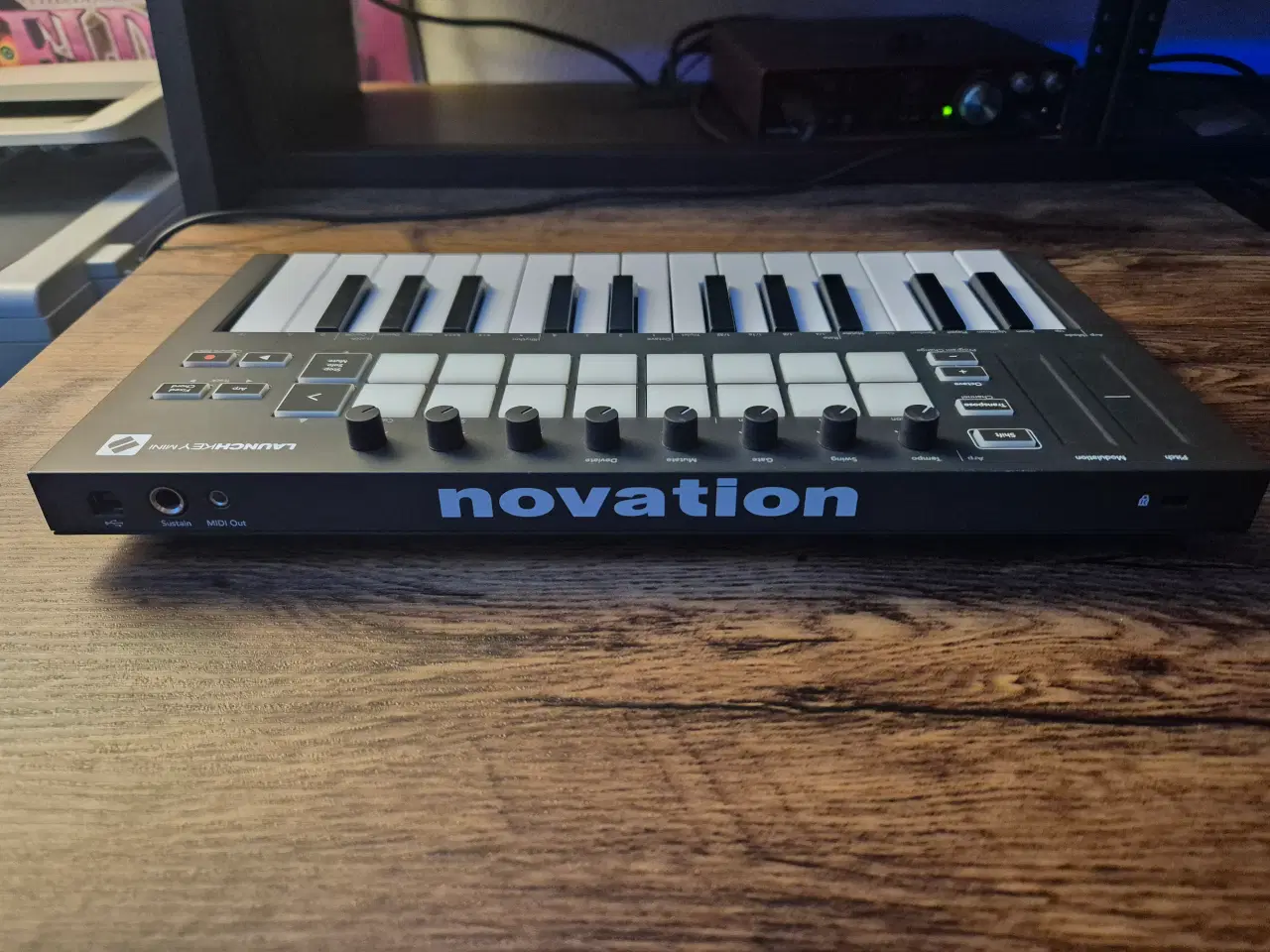 Billede 5 - Novation Launchkey Mini mk3 - Midi keyboard