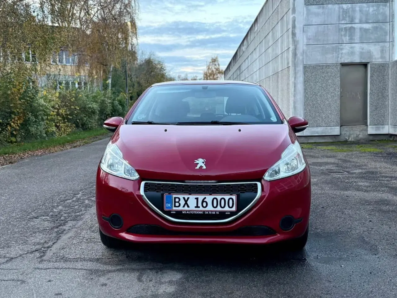 Billede 3 - 🚗 Peugeot 208 1.2 Benzin – 2013