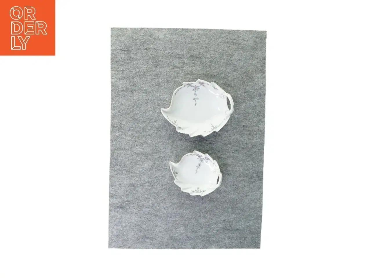 Billede 1 - 2 små fade fra Bavaria (str. 15 x 11 x 2 cm 18 x 15 x 3 cm)