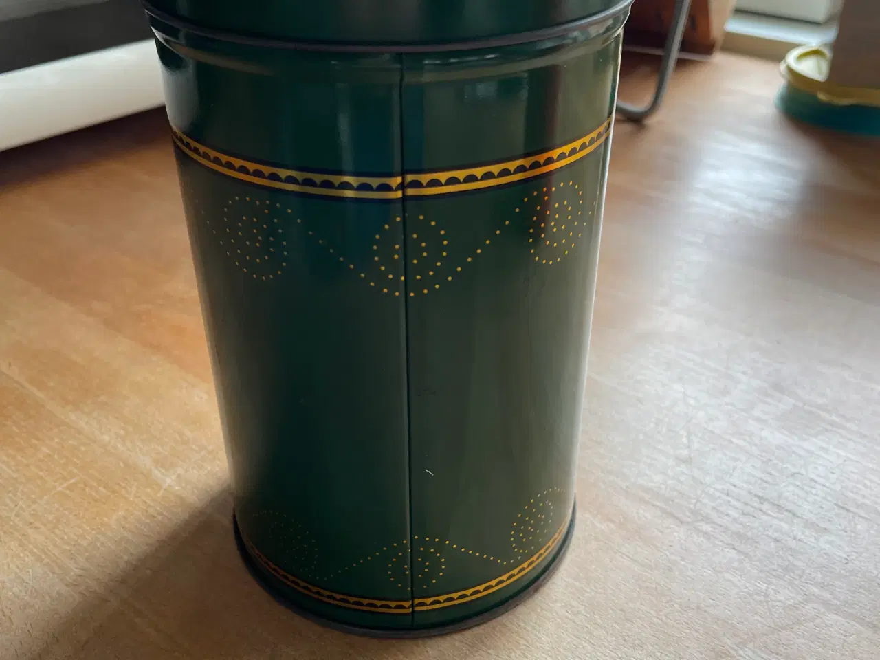 Billede 2 - Mortensen kaffedåse, Merrild kaffedåse