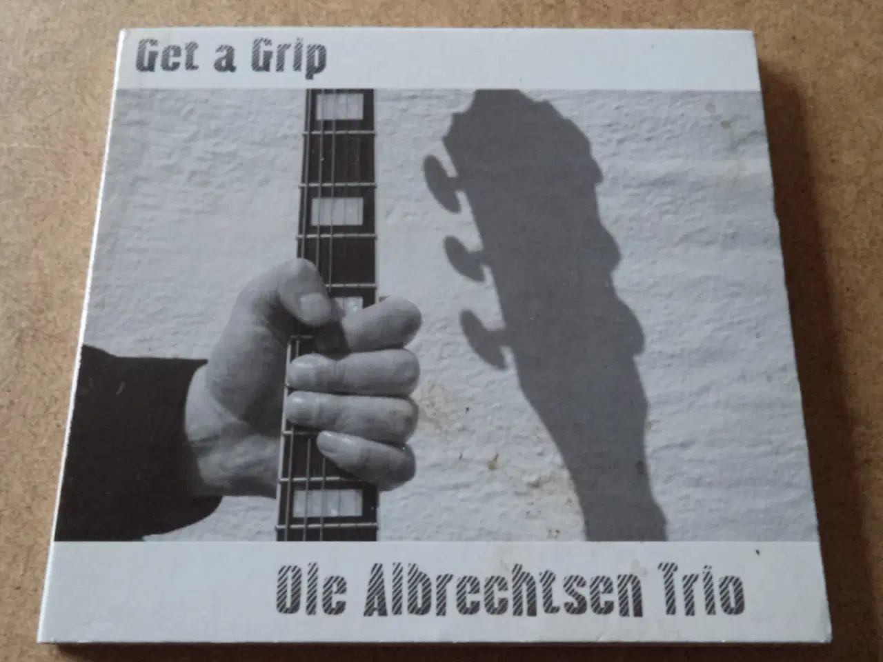 Billede 1 - Ole Albrechtsen Trio ** Get A Grip