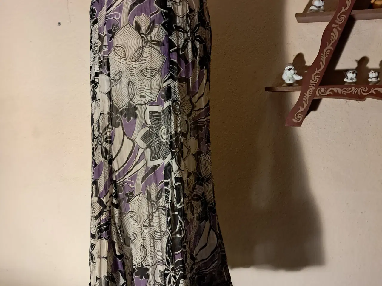 Billede 2 - Gerry Weber str. 36 nederdel