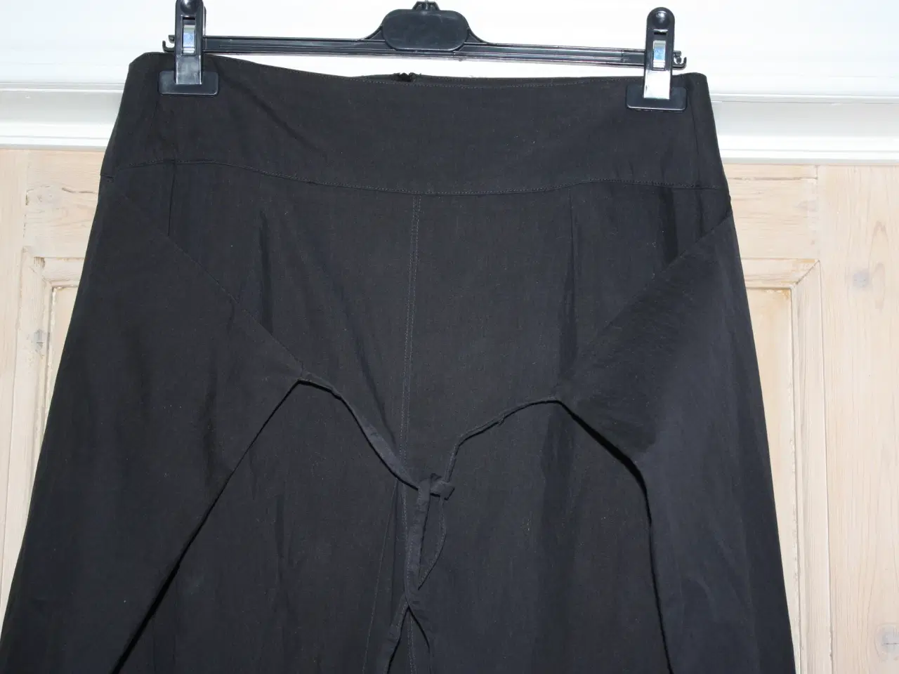 Billede 2 - Staff maxi nederdel str. XL 70% bomuld