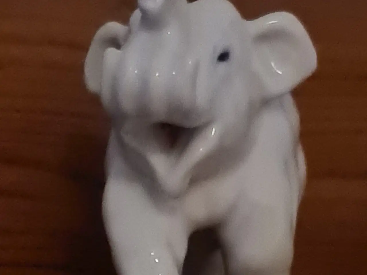 Billede 1 - Royal cobehagen Baby elefant