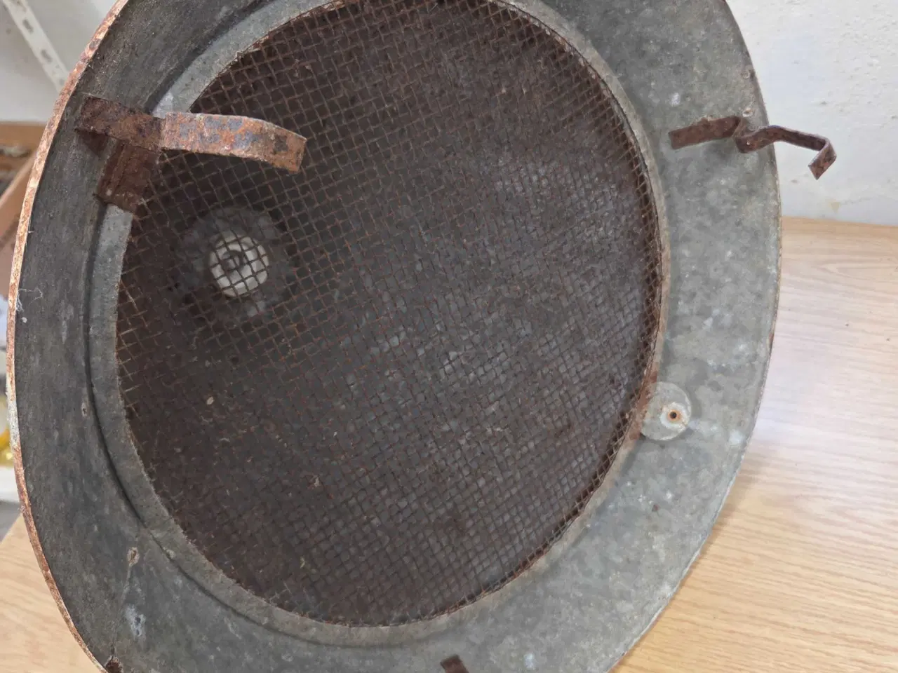 Billede 2 - Varme lampe galvaniseret