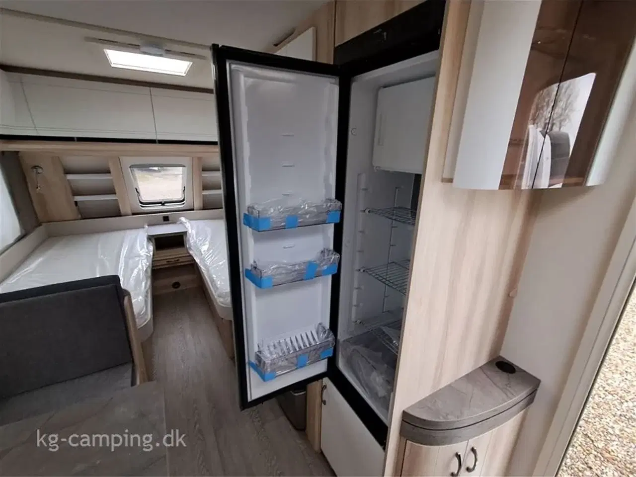 Billede 11 - 2026 - Hobby De Luxe 460 SL Ny 2026 Kampagne model DK LINE fra HOBBY - kan nedvejes til 1350 kg.