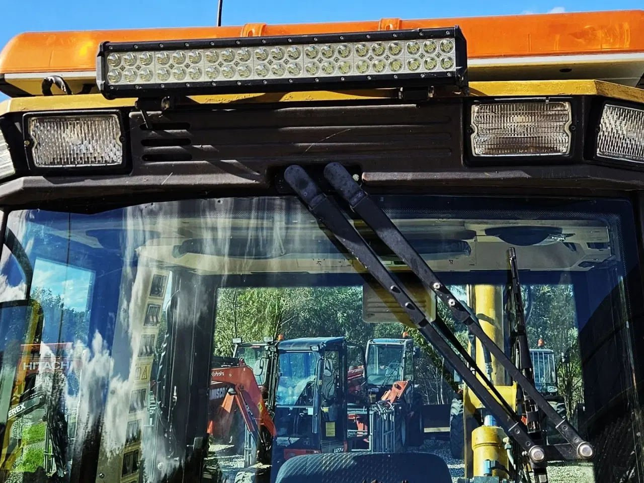 Billede 23 - Hydrema 906B / rotortilt med klo / nye dæk / skovlsæt mv.