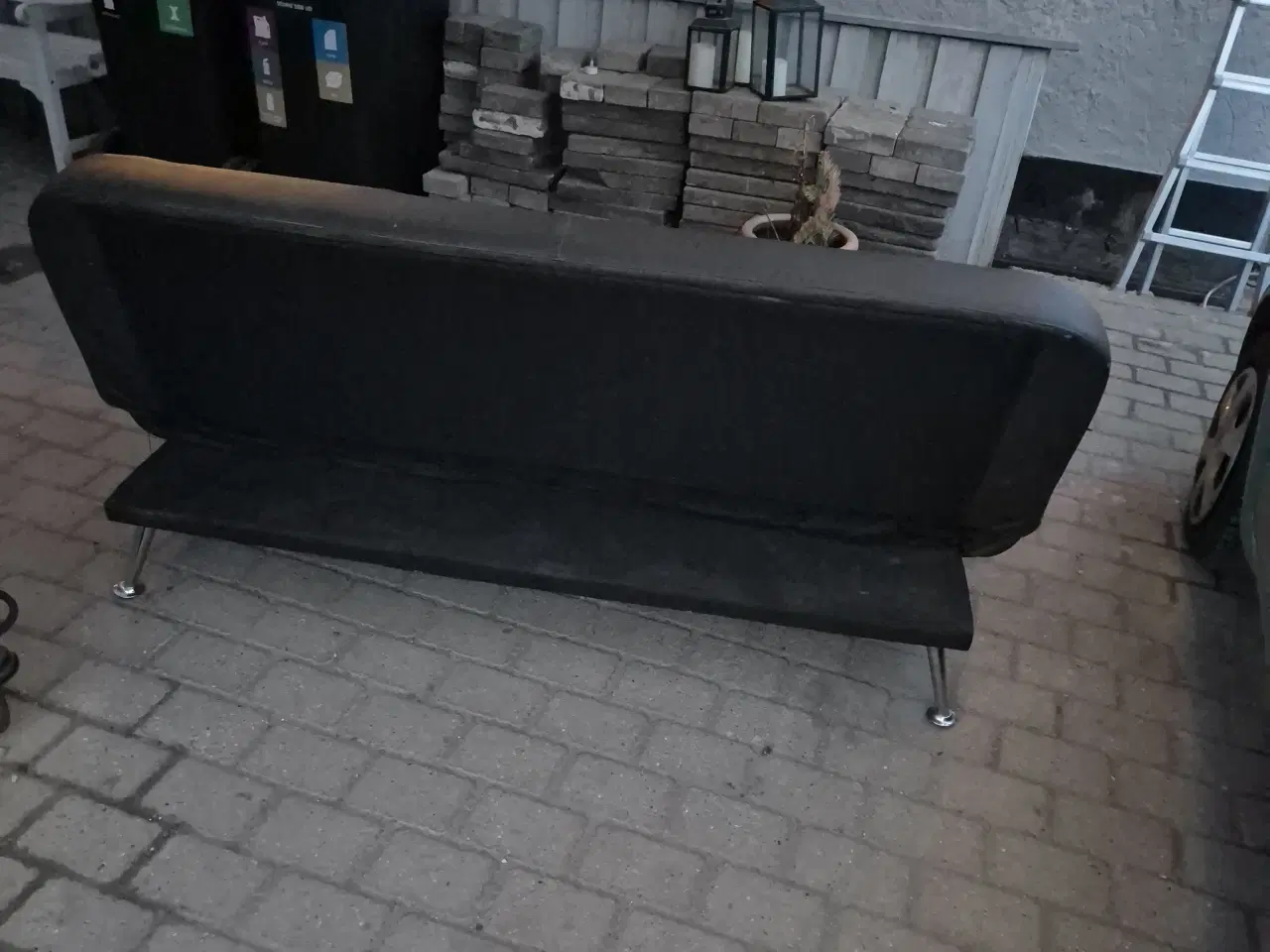 Billede 3 - Sovesofa gives væk
