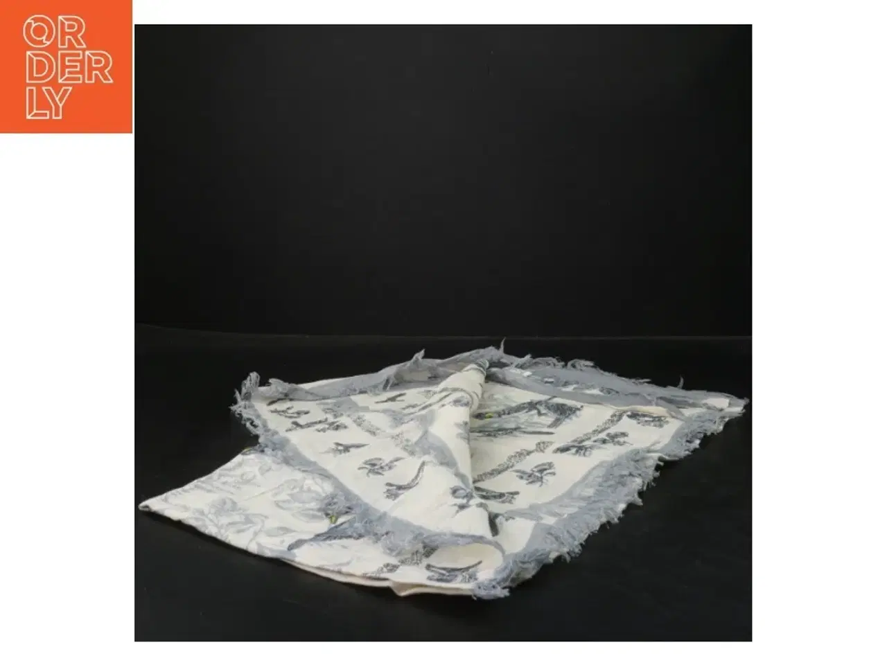 Billede 2 - Kvadratisk tørklæde med fugleprint fra ALT (str. 86x86 cm)