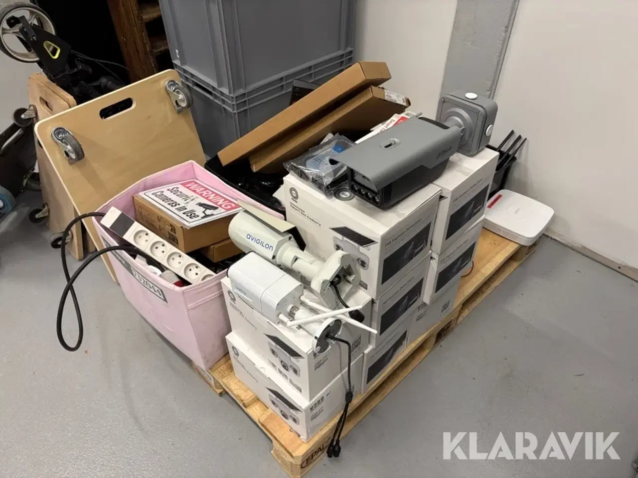 Billede 1 - Assorteret overvågningsudstyr - 1 palle