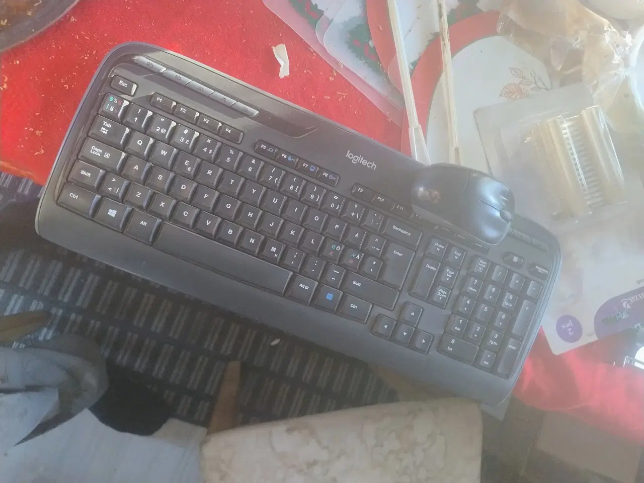 Billede 1 - 6 sæt nye trådløs tastatur og mus fra logitech