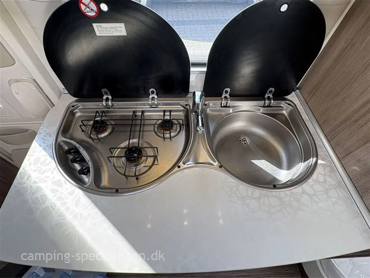 Billede 9 - 2015 - Hobby De Luxe 460 LU   Hobby De Luxe 460 LU 2015 - Se den nu hos Camping-Specialisten.dk