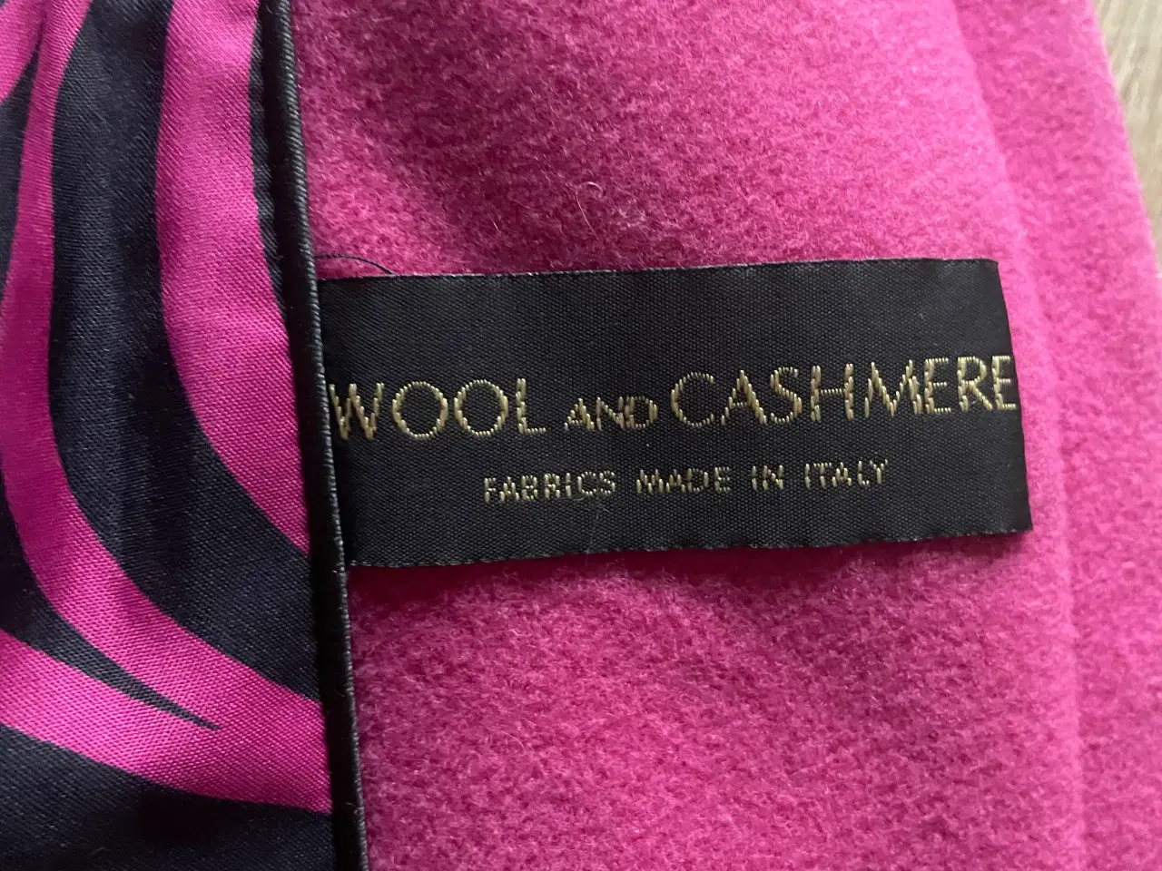 Billede 6 - Pink uld/cashmere jakke - str 40/42