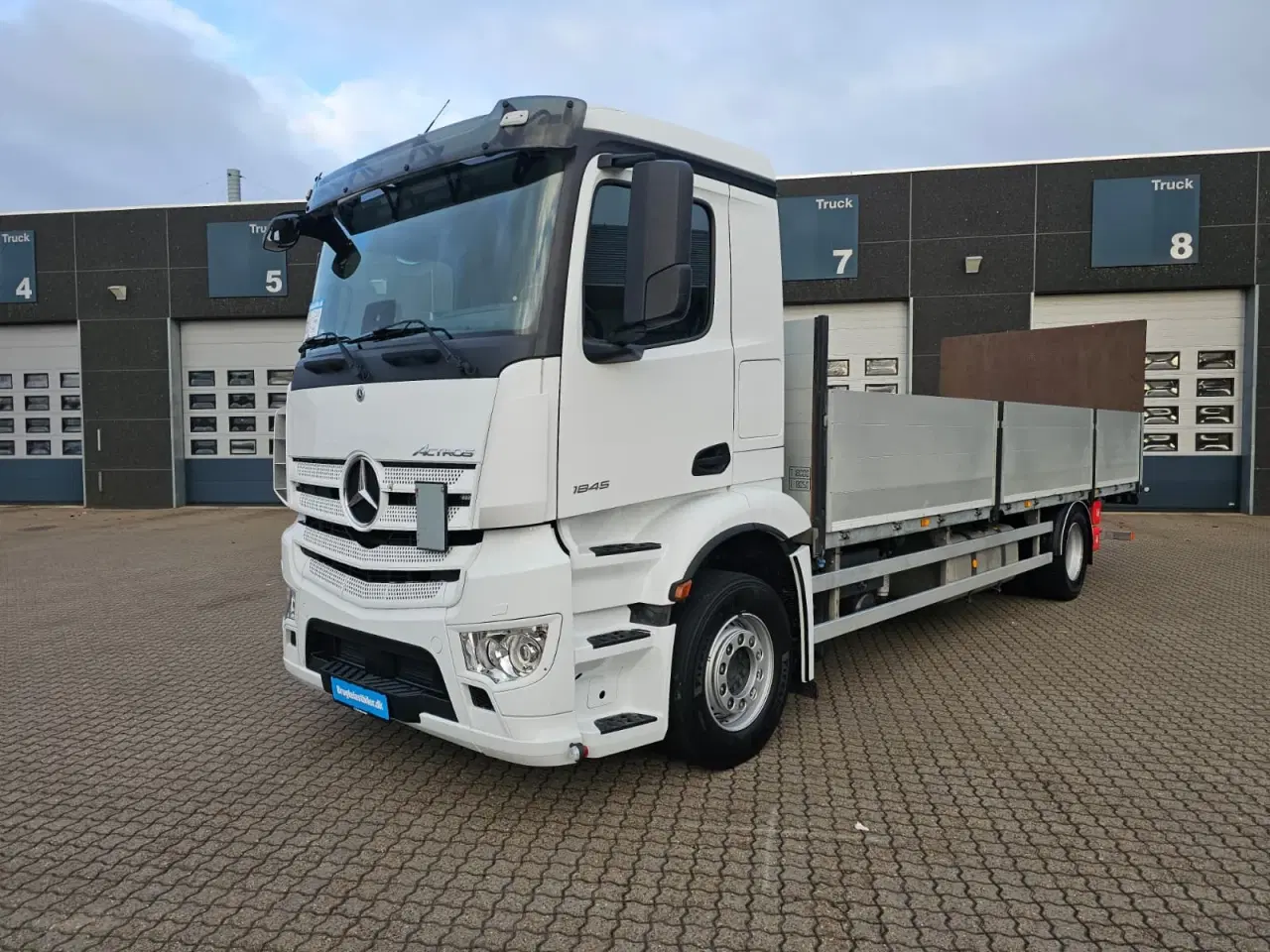 Billede 1 - Mercedes Actros 1845, Fast lad