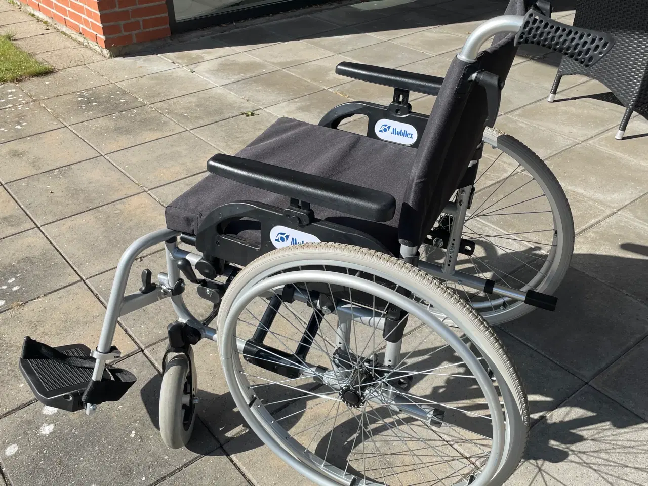 Billede 1 - Lækker Mobilex kørestol 