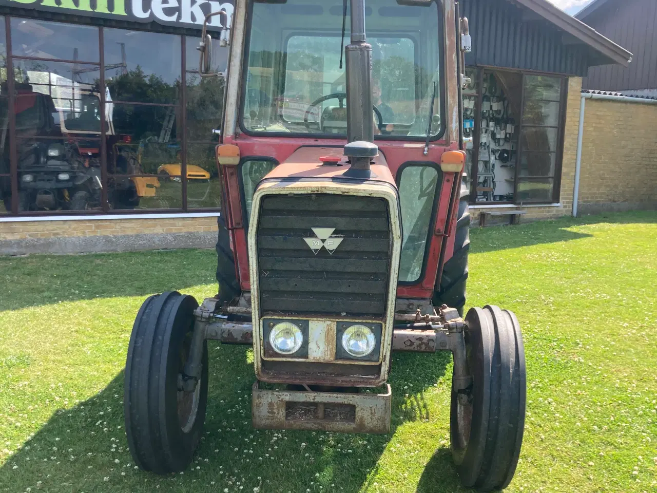 Billede 3 - Massey Ferguson 550 Kun 3000 timer