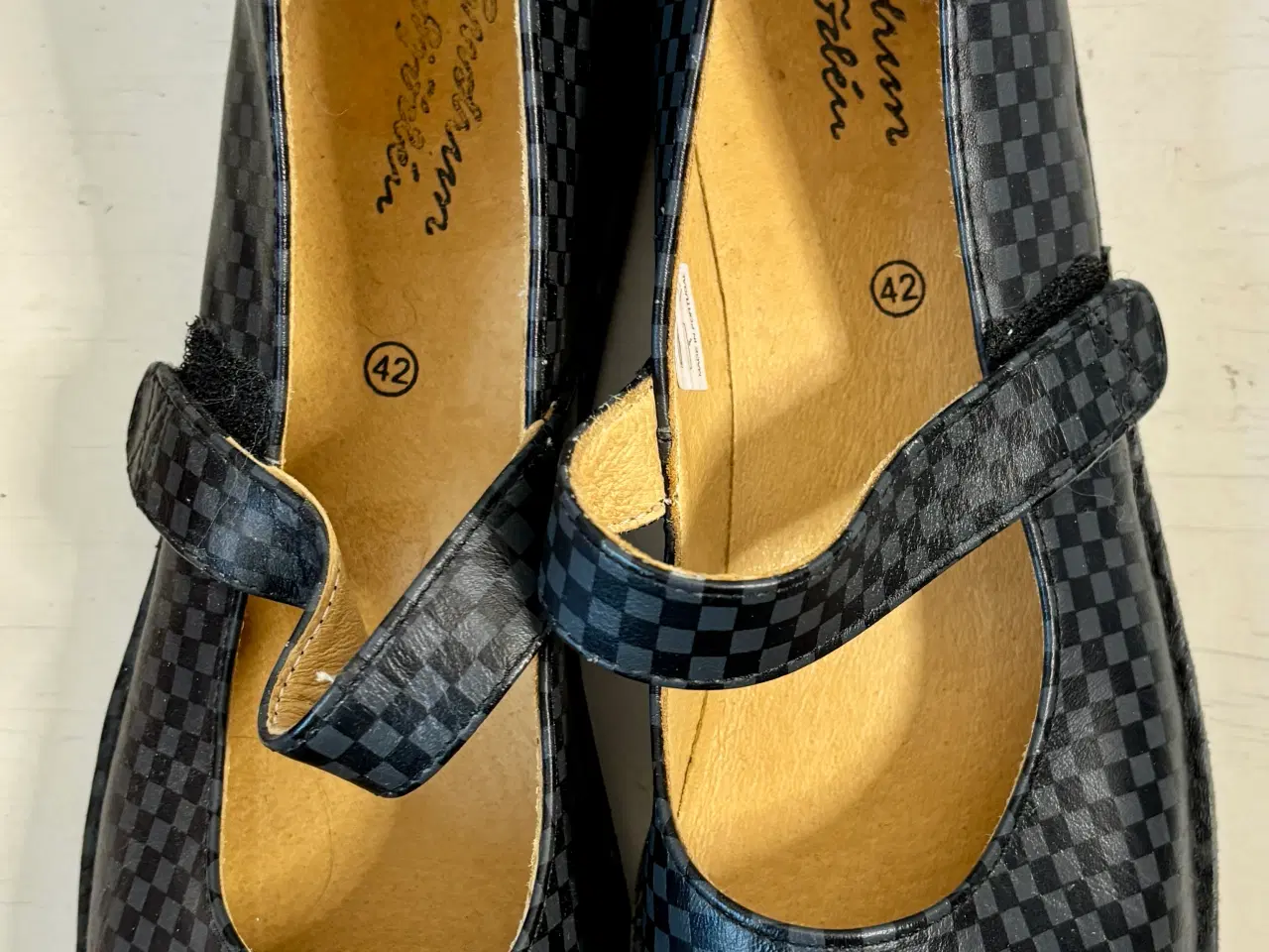 Billede 2 - Gudrun Sjøden, ternede sko i skind, str 42