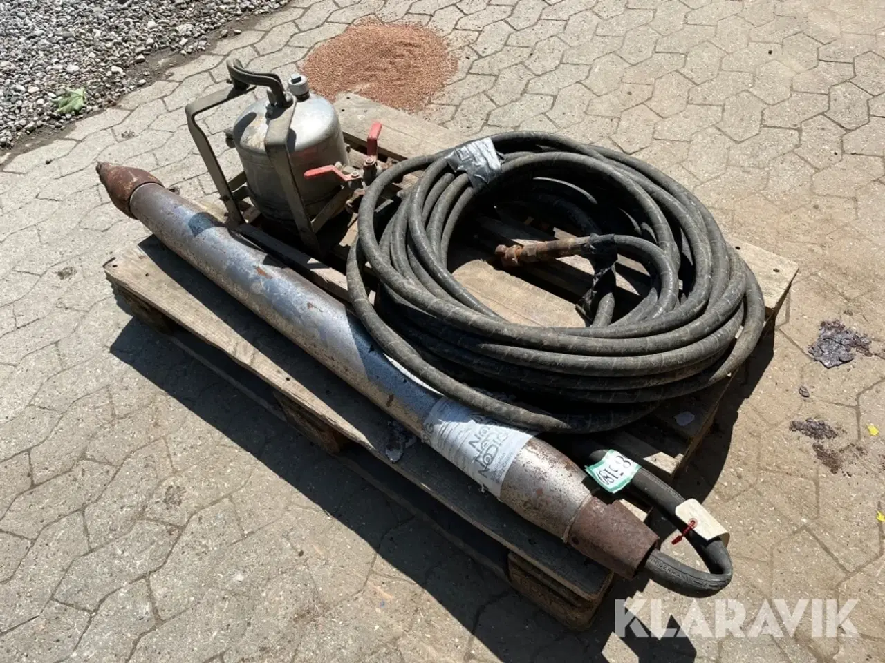 Billede 1 - Jordraket 110mm