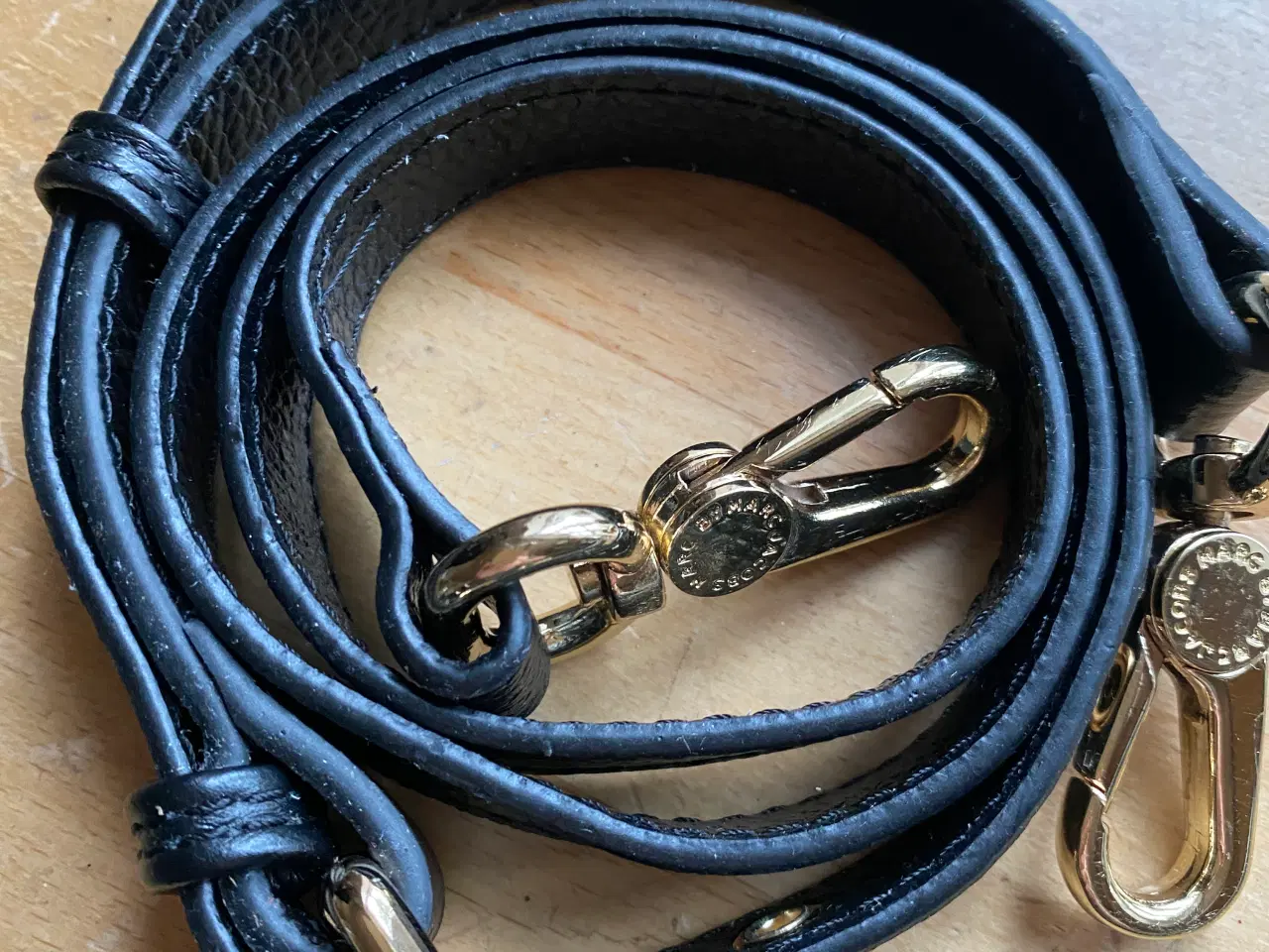 Billede 2 - Marc Jacobs -Skuldertaske / Crossover i sort læder