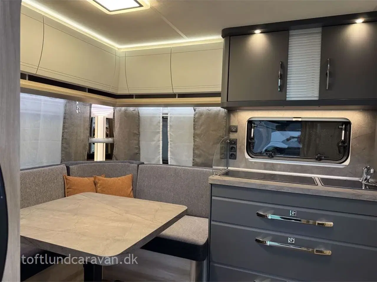 Billede 11 - 2026 - Hobby De Luxe 460 UFe   NY 2026 DK-Line SNART PÅ LAGER, hør nærmere. Masser af lækkert udstyr er med i prisen!