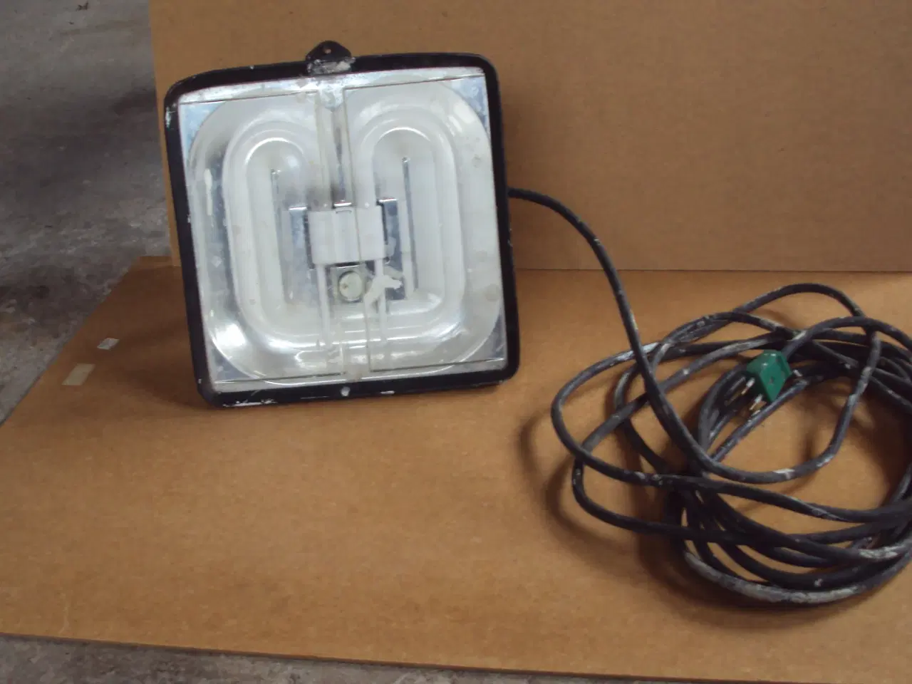 Billede 1 - Arbejdslampe JO-EL 