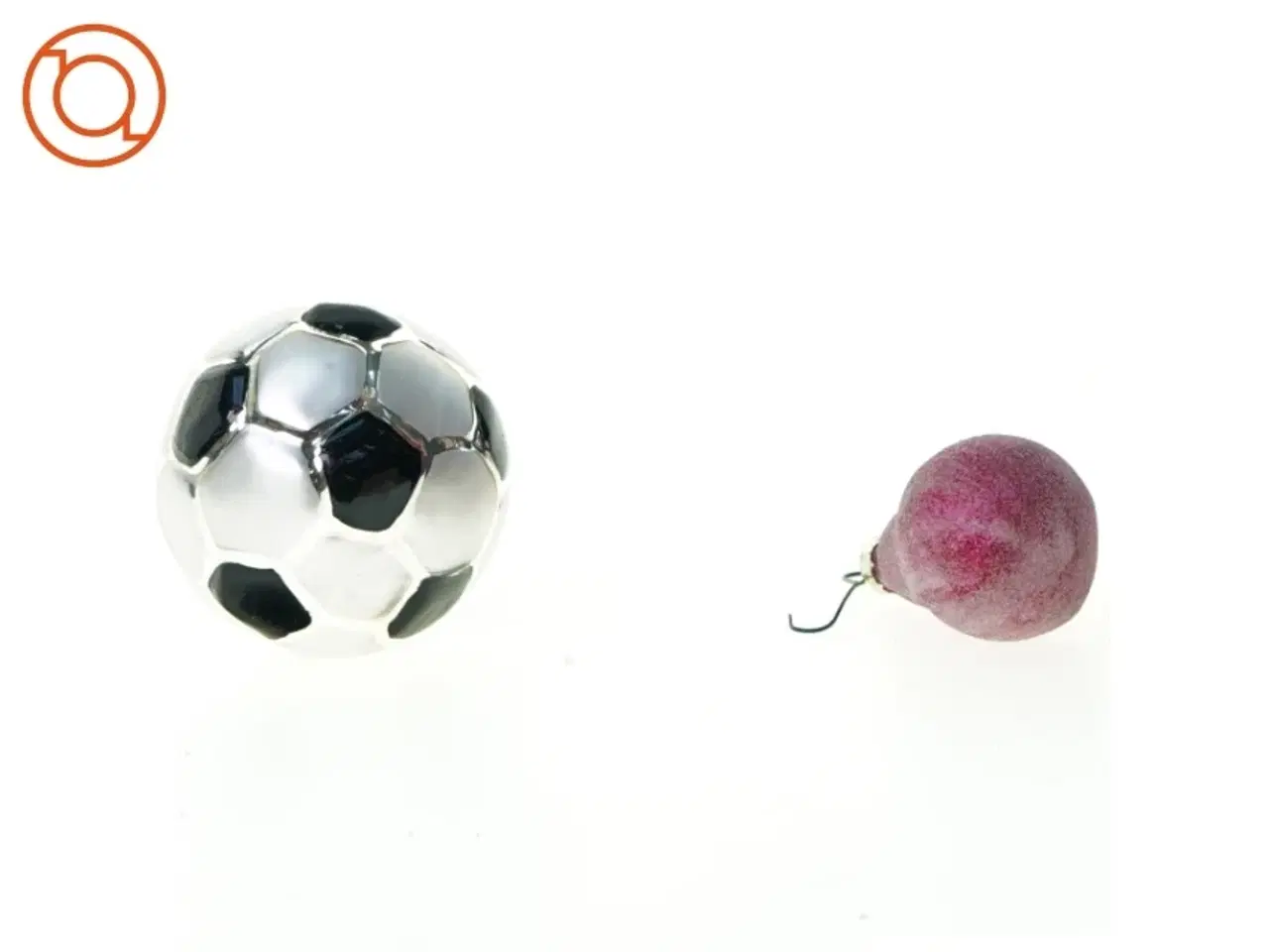 Billede 2 - Julekugler - fodbold og pære