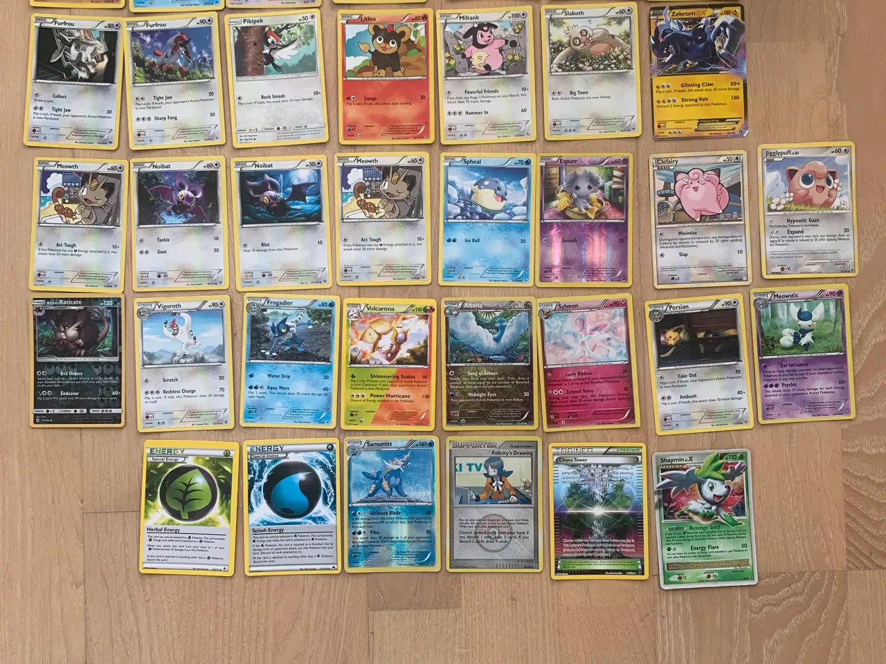 Billede 1 - 36 Pokemonkort og 1 mønt