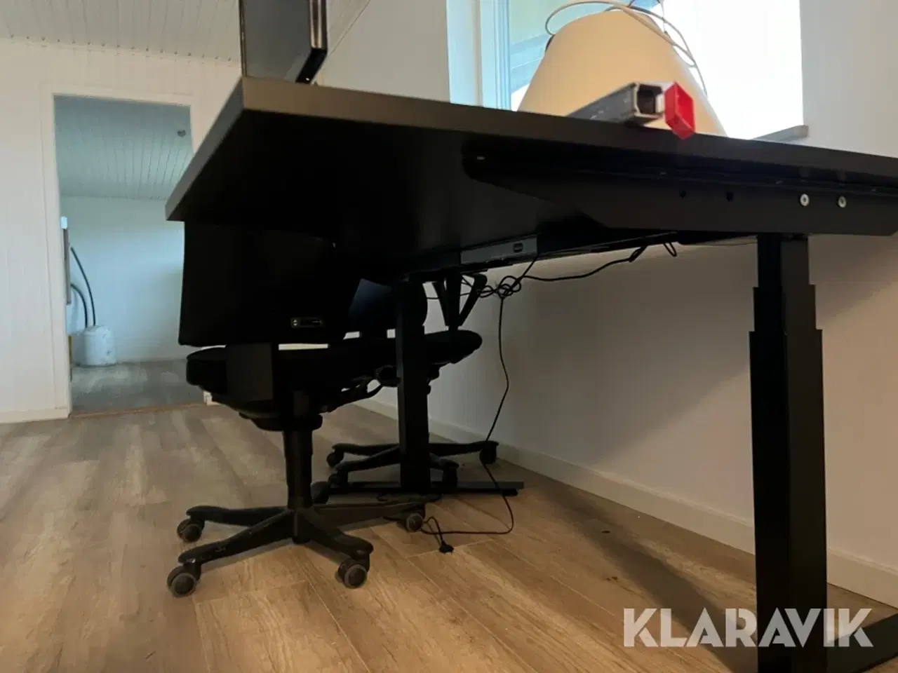 Billede 8 - Kontor møbler