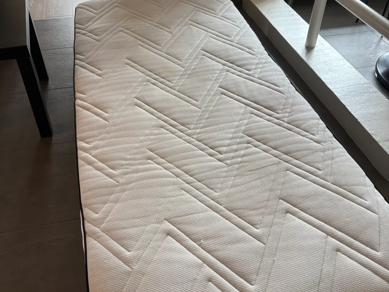 Billede 1 - Boksmadras 90x200