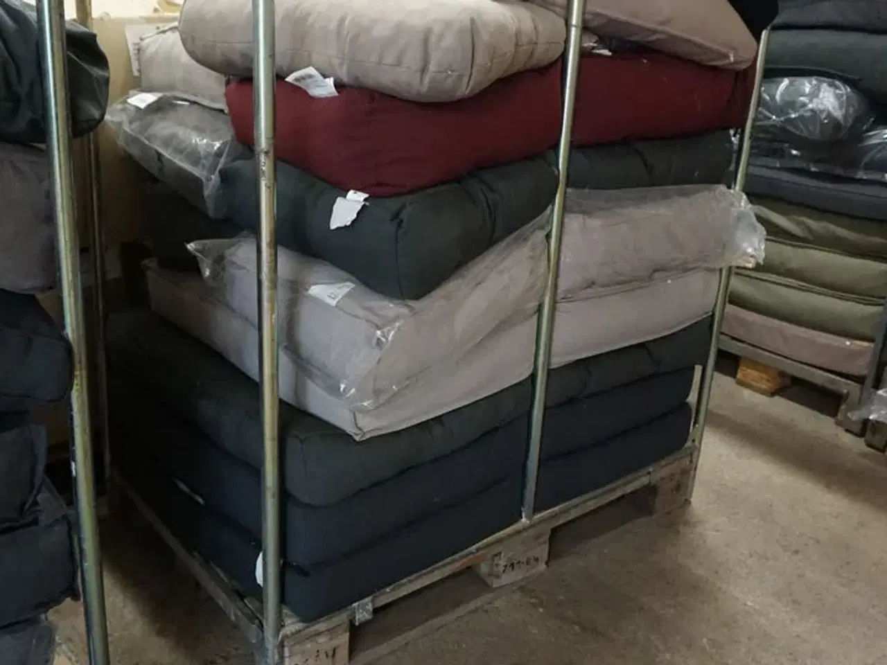 Billede 4 - Pallehynder m.m.