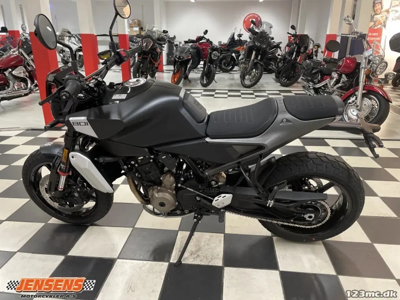 Billede 4 - Husqvarna Svartpilen 801