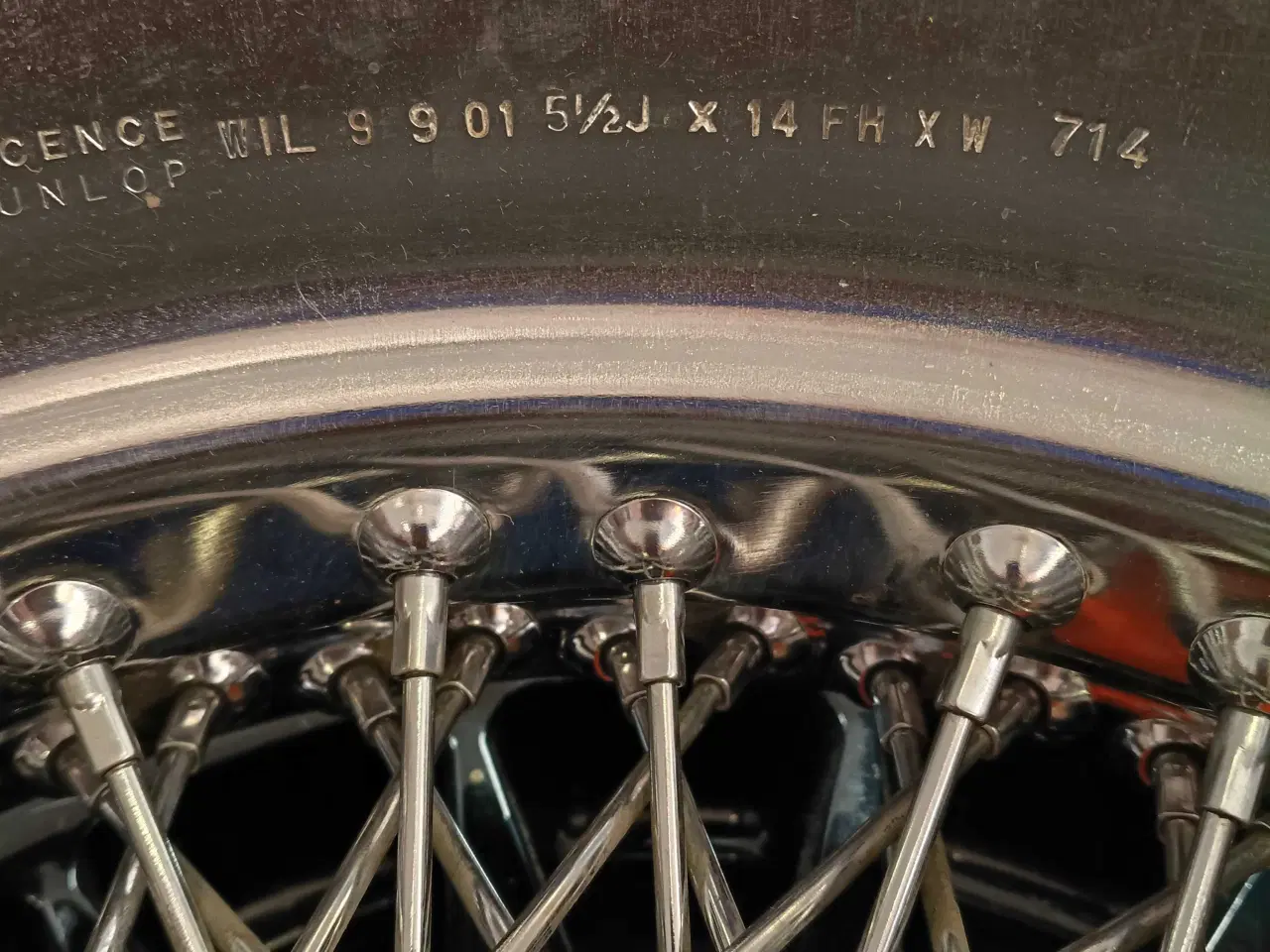 Billede 4 - 14"x5,5 krom trådhjul med centerlock