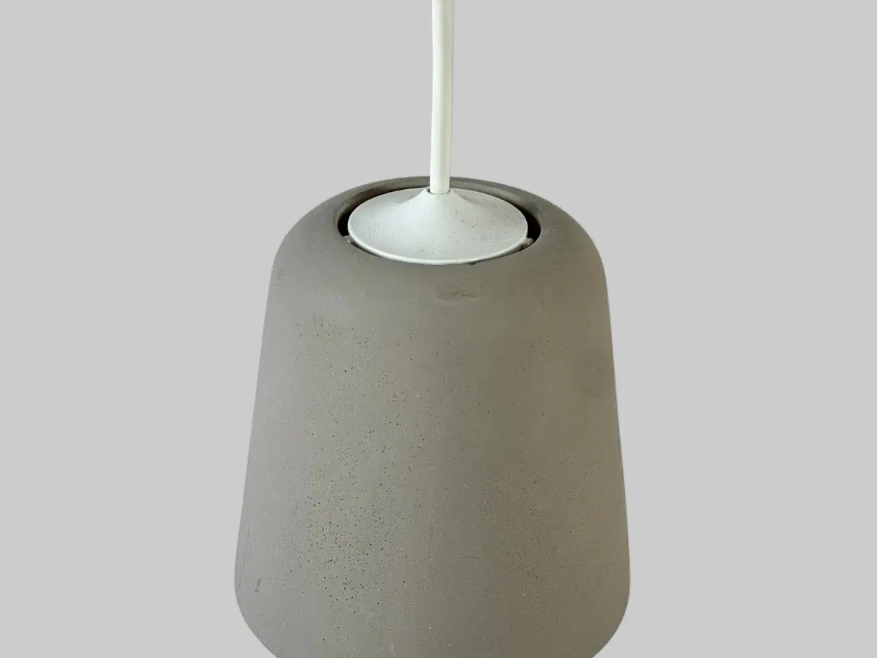 Billede 3 - New Works Material Pendel – Grå