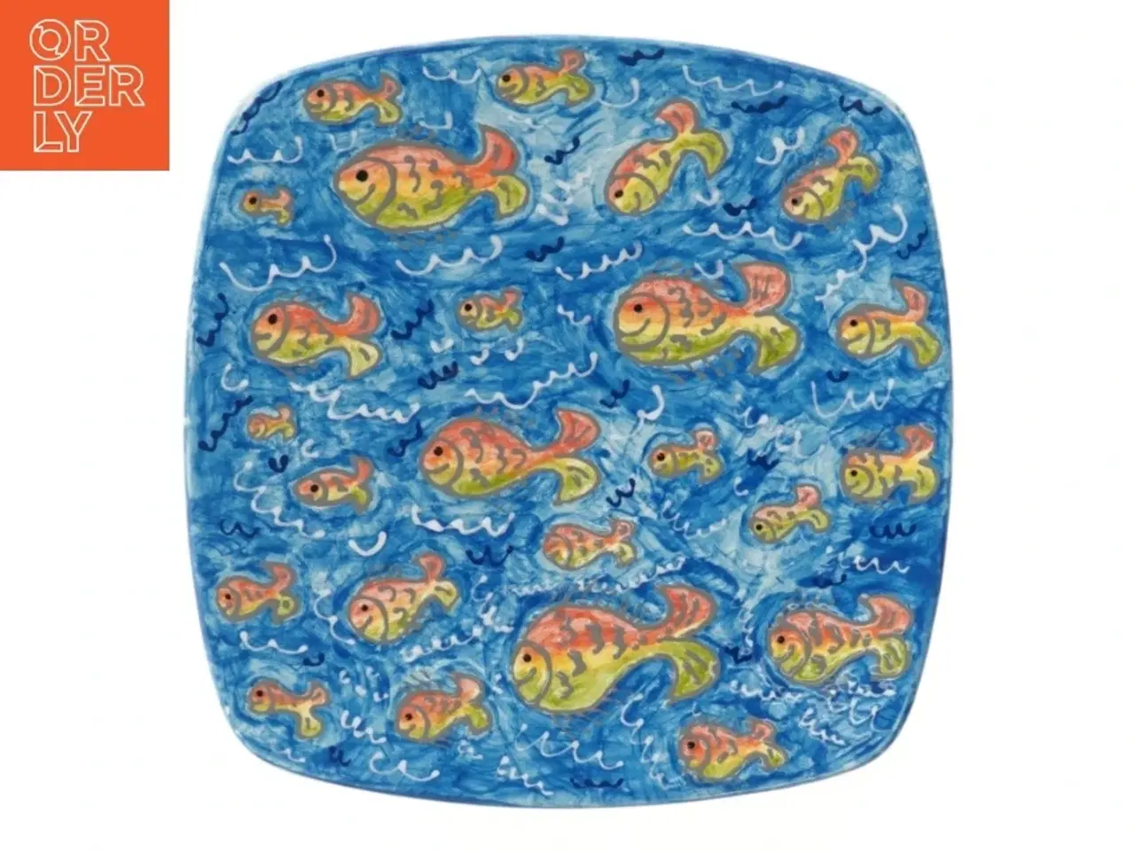 Billede 1 - Firkantet tallerken med fiskemønster (str. 27x27 cm)