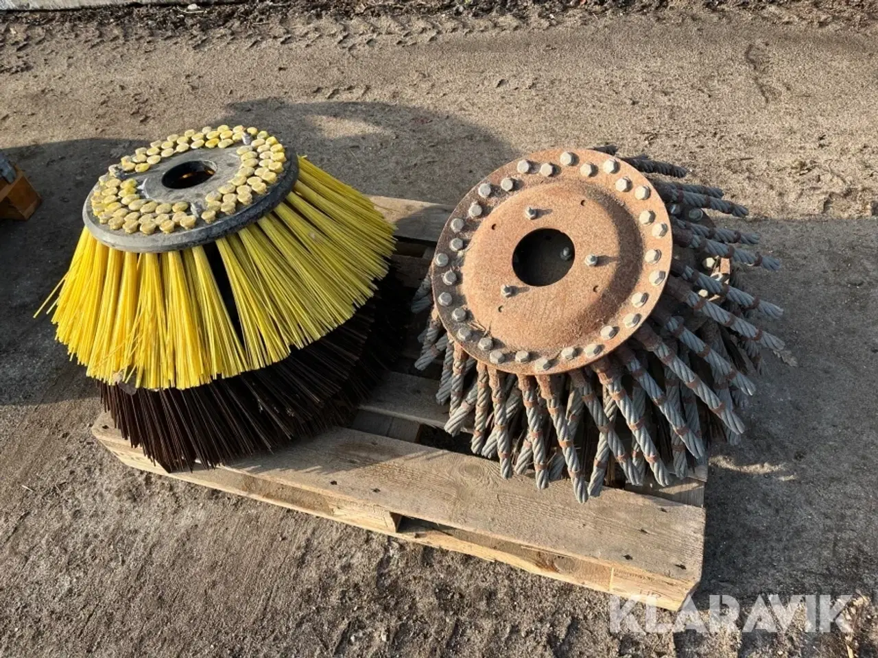 Billede 9 - Koste til fejemaskiner