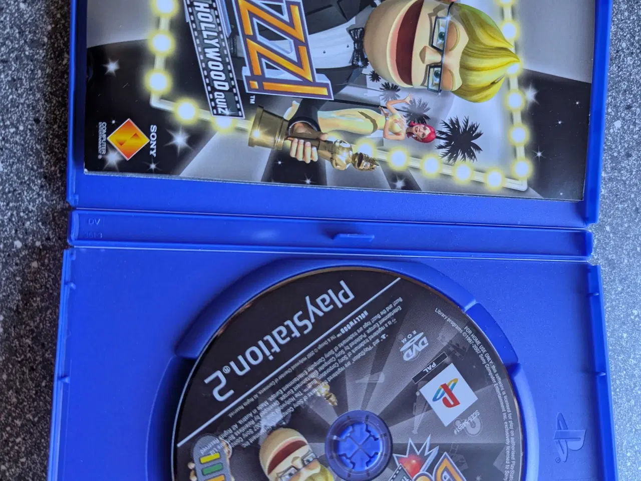 Billede 12 - Ps2 buzz pakke 4 controllere/4 spil