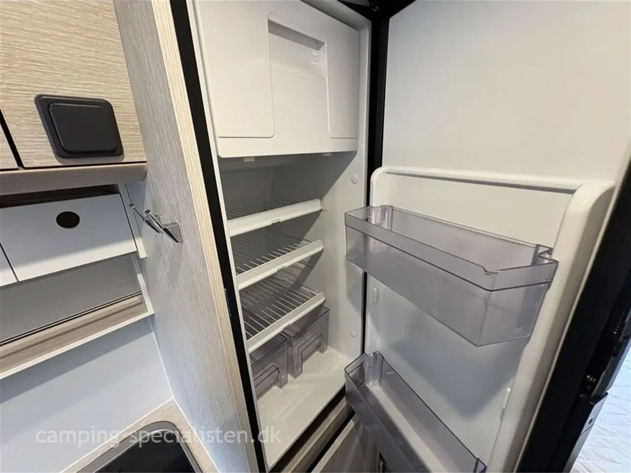 Billede 9 - 2022 - Tourne 6.0 Black Edition   Tourne 6.0 Black Edition 2022 - Se den nu hos Camping-Specialisten.dk